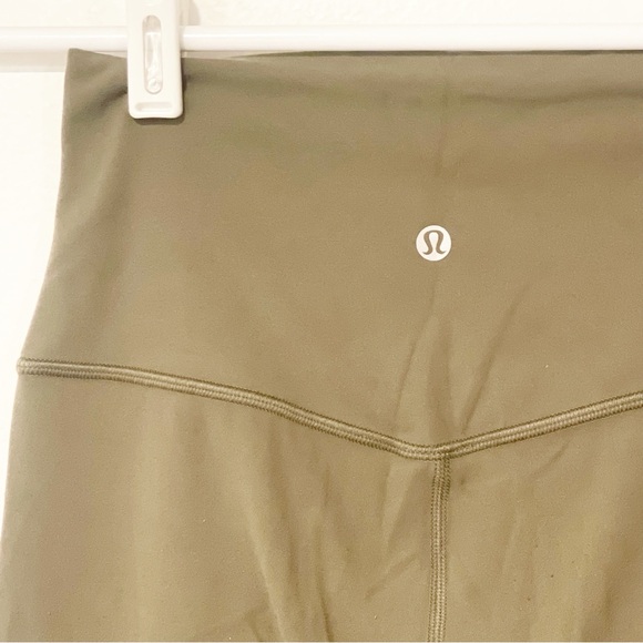 Lululemon Women's Size 4 Wunder Under Leggings Olive Green Mid-Rise - Picture 3 of 5